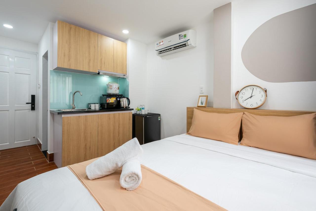 Cozrum Homes - Oriental House Ho Chi Minh City Exterior photo
