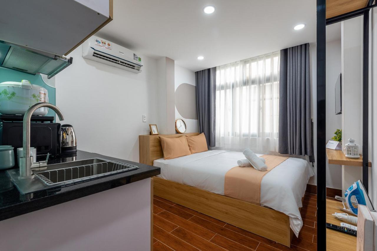 Cozrum Homes - Oriental House Ho Chi Minh City Exterior photo